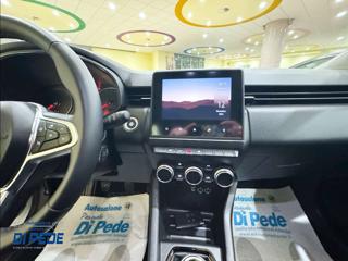RENAULT Clio usata, con USB