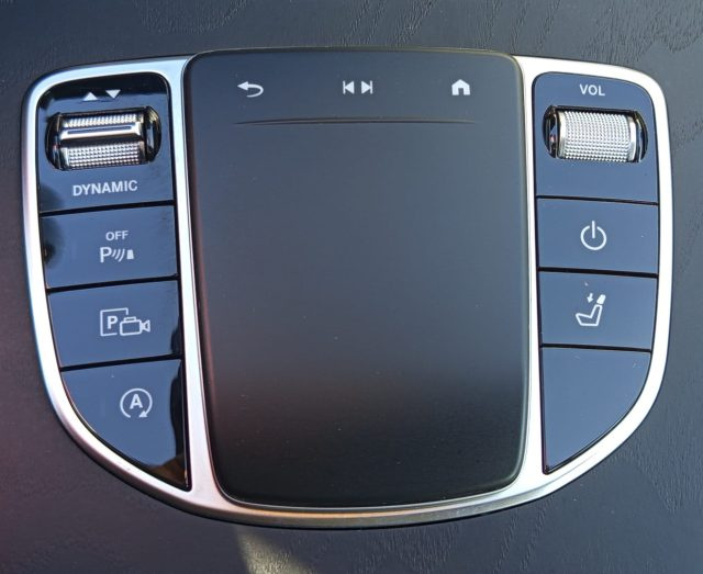 MERCEDES-BENZ E 300 usata, con Portapacchi