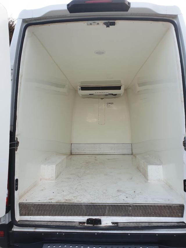 IVECO Daily usata 4