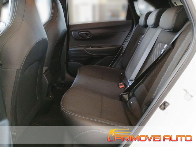 HYUNDAI i20 usata, con Airbag