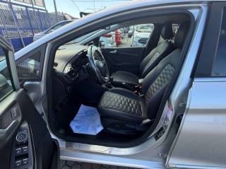 FORD Fiesta usata, con Autoradio