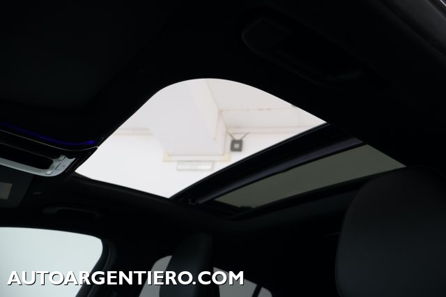 MERCEDES-BENZ GLC 300 usata, con Boardcomputer