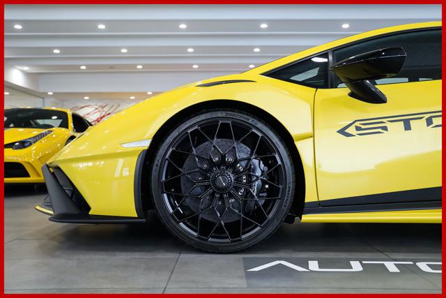 LAMBORGHINI Huracan usata 7