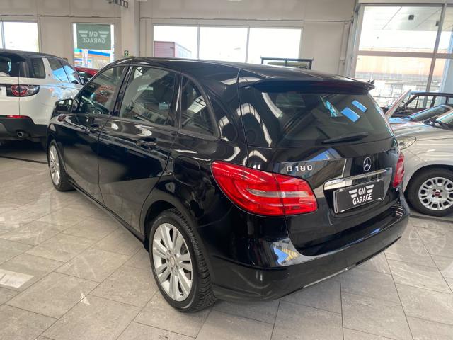 MERCEDES-BENZ B 180 usata, con Chiusura centralizzata