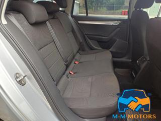 SKODA Octavia usata, con Fari Xenon