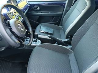 VOLKSWAGEN up! usata, con Controllo trazione