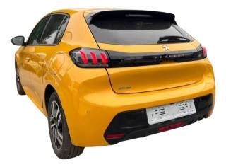 PEUGEOT 208 usata, con Alzacristalli elettrici