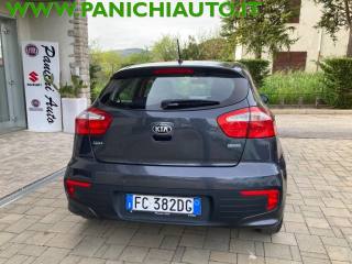 KIA Rio usata, con Autoradio