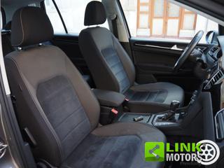 VOLKSWAGEN Golf Sportsvan usata, con Autoradio digitale