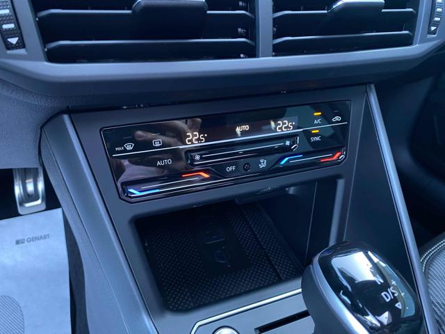 VOLKSWAGEN Taigo usata, con Autoradio digitale