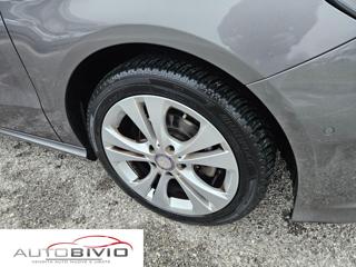 MERCEDES-BENZ B 180 usata, con Airbag testa