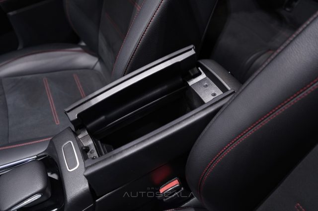 MERCEDES-BENZ GLA 200 usata, con Bluetooth