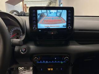 TOYOTA Yaris usata, con Cruise Control