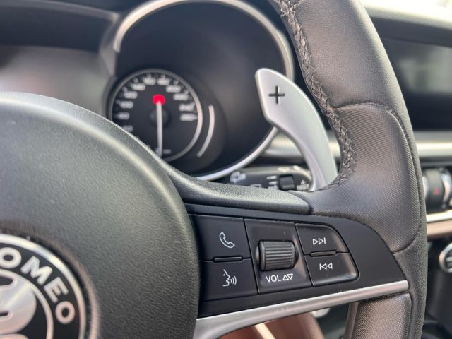 ALFA ROMEO Stelvio usata, con Fari Xenon