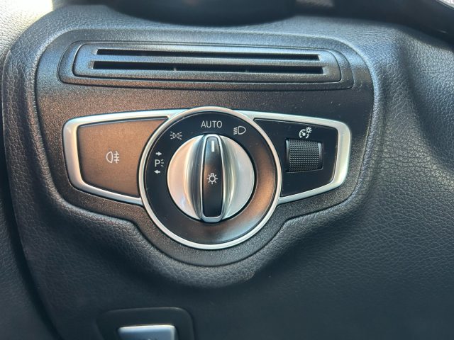 MERCEDES-BENZ C 200 usata, con Gancio traino