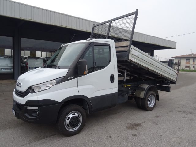 IVECO Daily usata, con Airbag