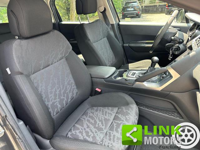 PEUGEOT 3008 usata, con Sedile posteriore sdoppiato