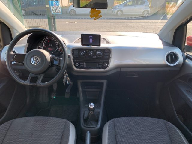 VOLKSWAGEN up! usata, con ESP