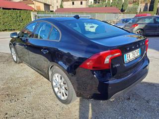 VOLVO S60 usata 22
