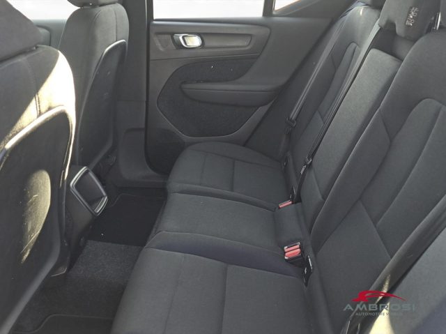 VOLVO XC40 usata 10