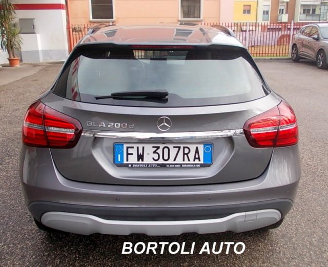 MERCEDES-BENZ GLA 200 usata, con Airbag Passeggero