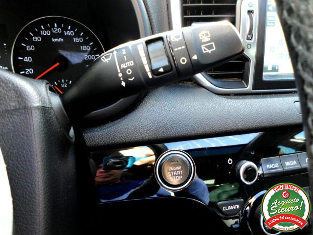 KIA Sportage usata, con Autoradio digitale
