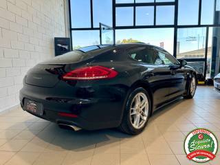 PORSCHE Panamera usata, con Airbag Passeggero