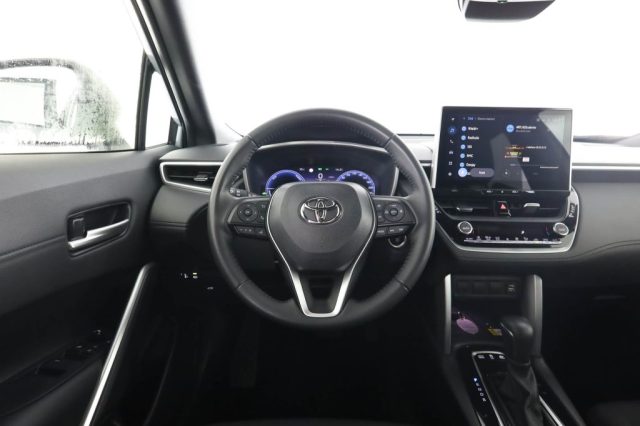 TOYOTA Corolla Cross usata 5