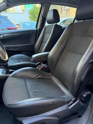OPEL Astra usata, con Cerchi in lega