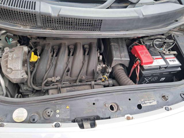 RENAULT Scenic usata 28