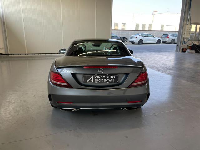 MERCEDES-BENZ SLC 300 usata, con Autoradio