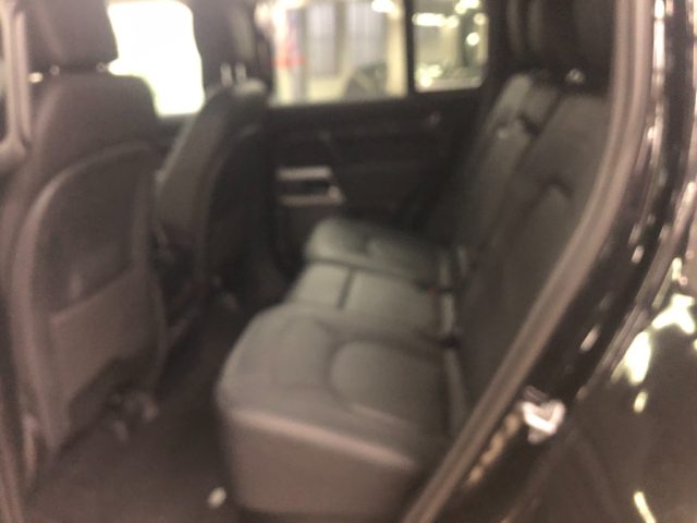 LAND ROVER Defender usata, con Controllo trazione