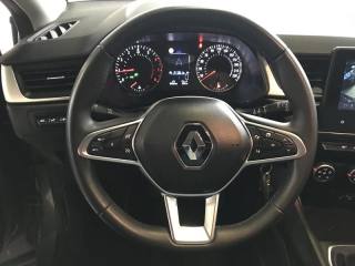 RENAULT Captur usata, con Bracciolo
