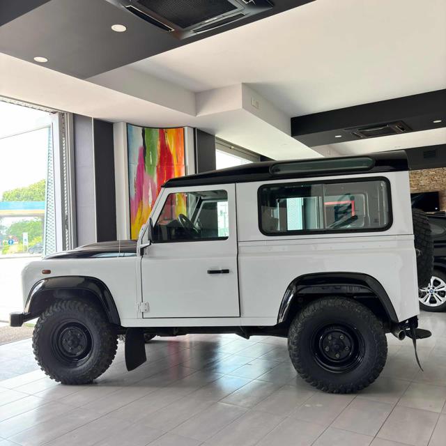 LAND ROVER Defender usata, con Chiusura centralizzata