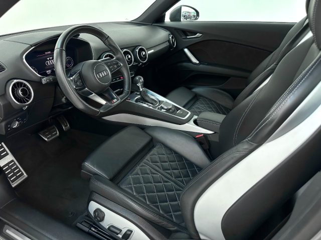 AUDI TT usata, con Autoradio