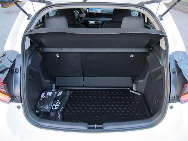 TOYOTA Yaris usata, con Controllo trazione