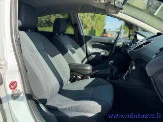 FORD Fiesta usata, con Controllo automatico clima