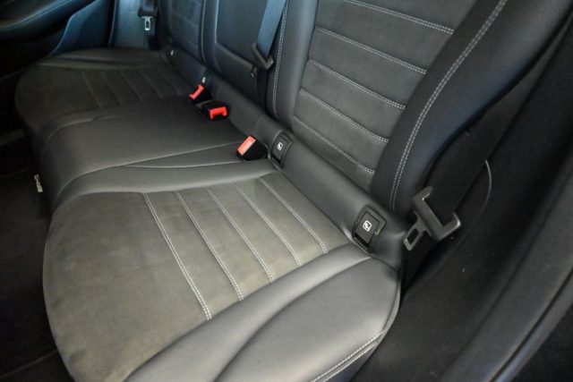 MERCEDES-BENZ GLC 300 usata 60