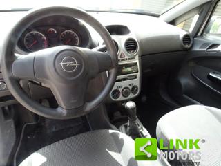 OPEL Corsa usata, con ESP