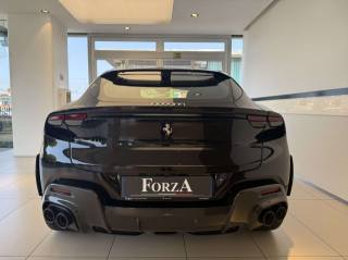 FERRARI Purosangue usata, con Volante in pelle