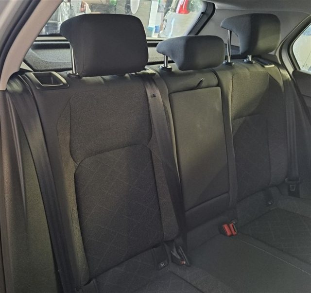 VOLKSWAGEN Golf usata, con Controllo trazione