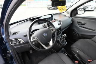 LANCIA Ypsilon usata, con Park Distance Control