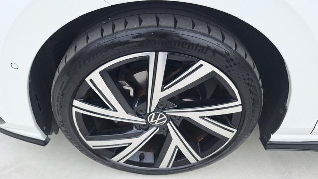 VOLKSWAGEN Golf usata, con Alzacristalli elettrici