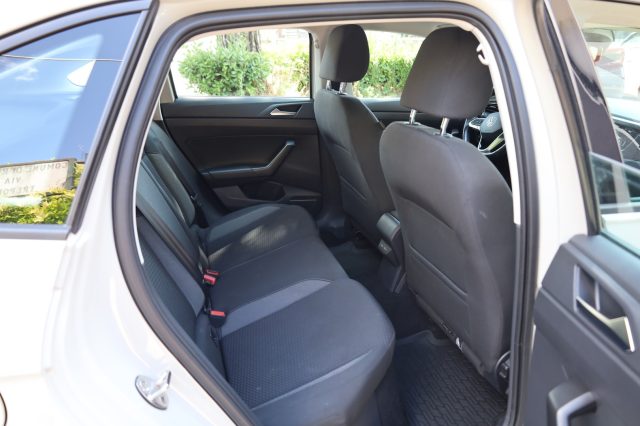 VOLKSWAGEN Taigo usata 112