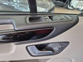 FORD Tourneo Custom usata 49