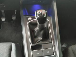 VOLKSWAGEN Golf usata, con ESP