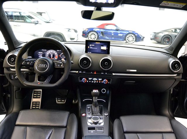 AUDI RS3 usata, con Autoradio