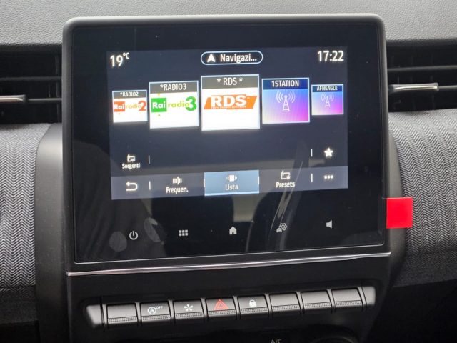 RENAULT Clio usata, con Sistema di navigazione