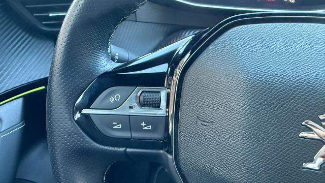 PEUGEOT 2008 usata, con Boardcomputer