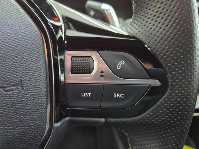 PEUGEOT 2008 usata, con Autoradio